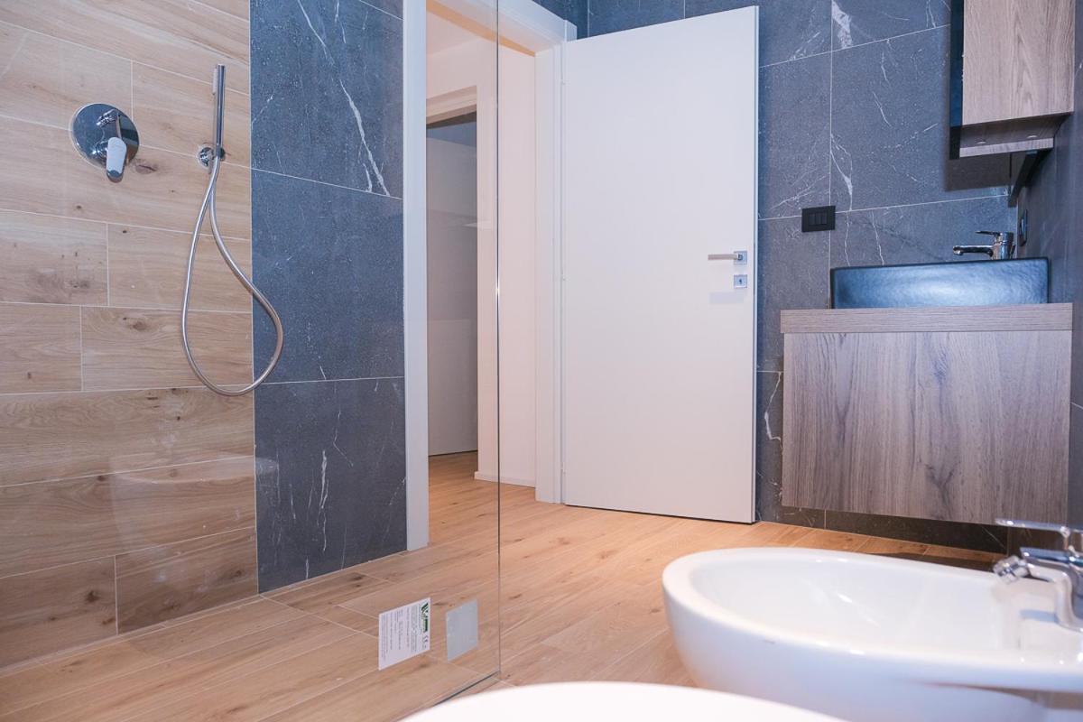 Nuovo Residence Al Lago - Levico Levico Terme Kültér fotó